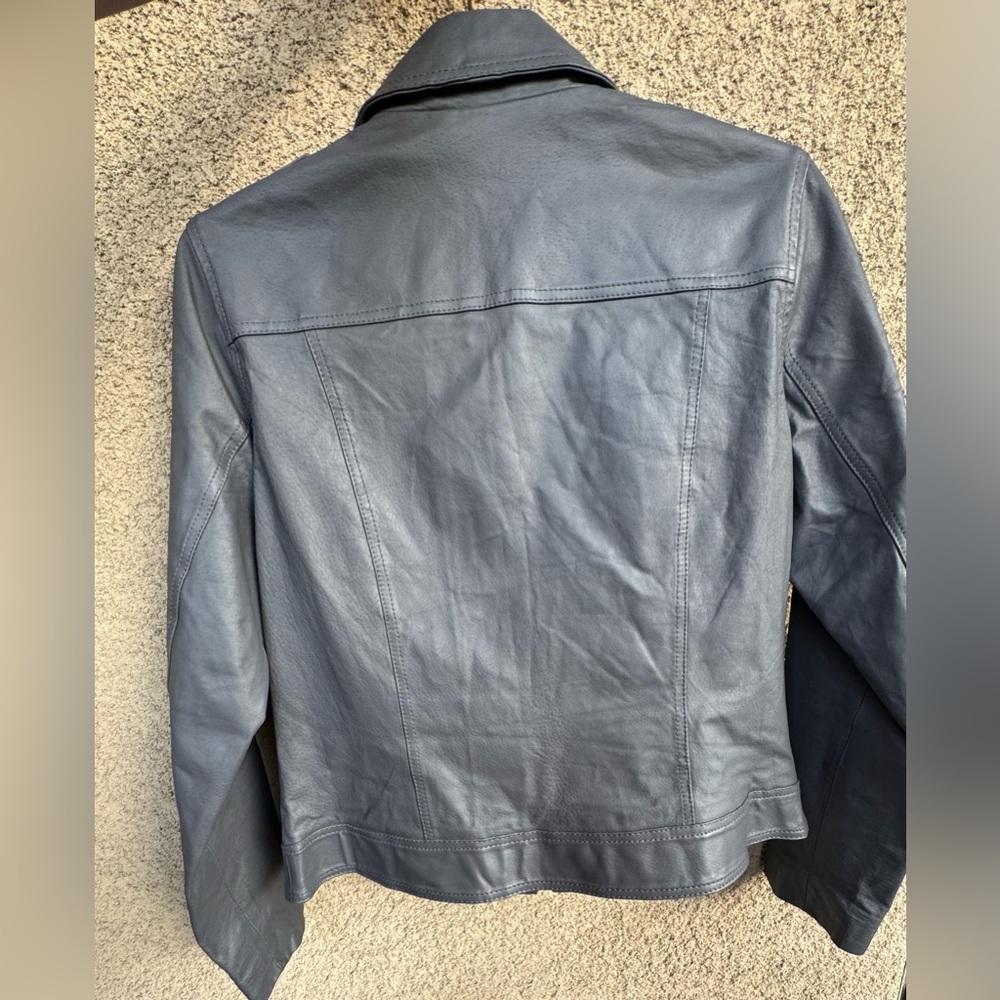 Gray Leather Ruffle Front Jacket size 12 - Picture 5 of 9